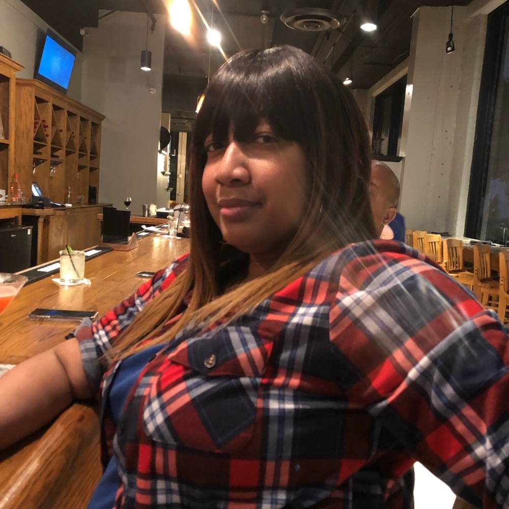 Meet your Posher, April